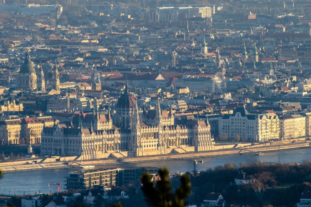 Toà Nhà Quốc Hội tại Budapest Hungary
